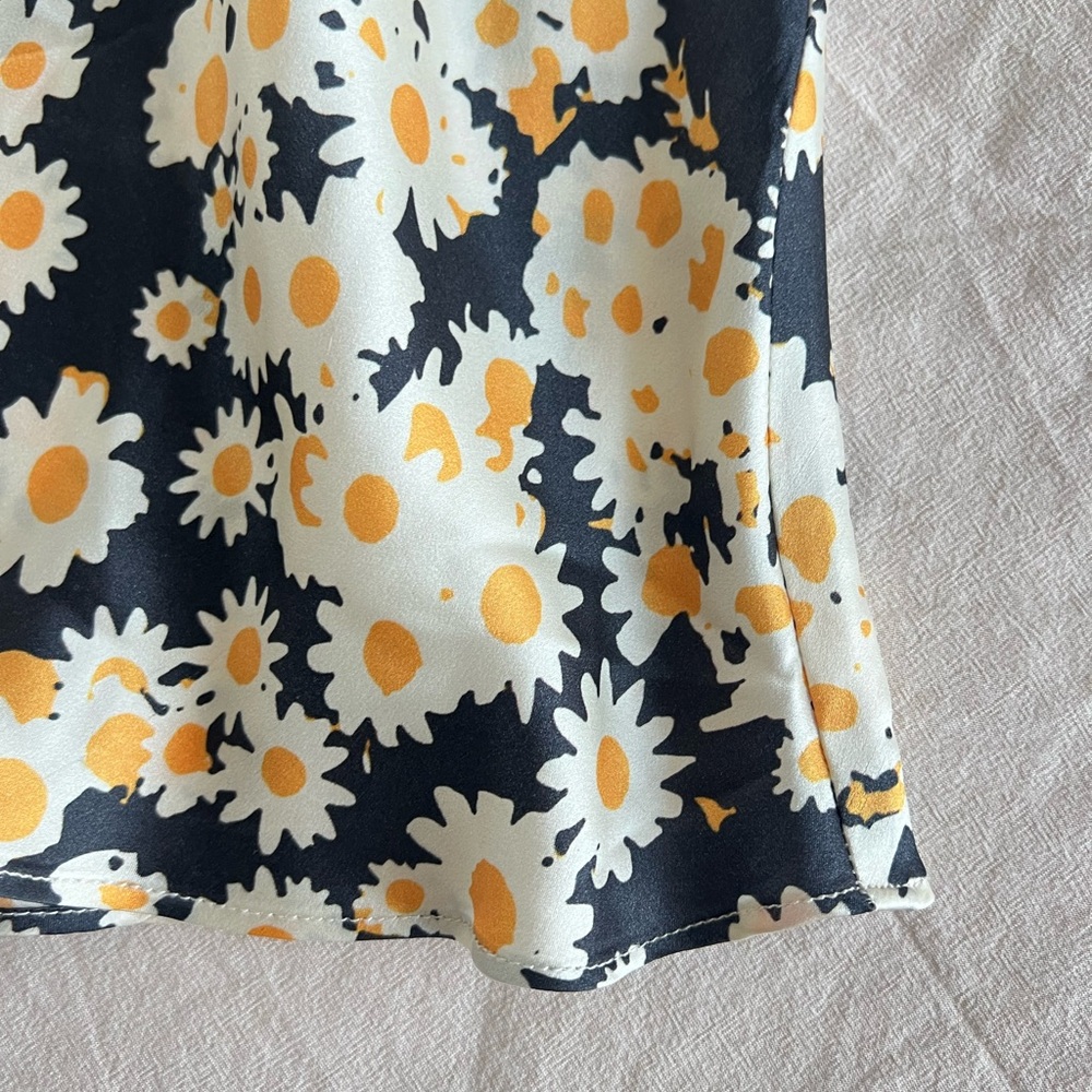 Realisation Par Black and White Daisy Midi Skirt - Picture 4 of 10